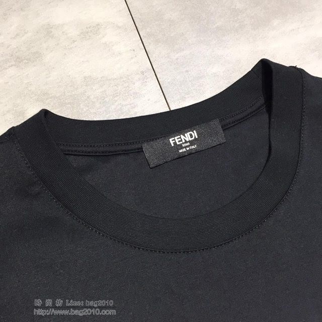 Fendi男短袖 19春夏新款 芬迪黑色T恤  tzy1650